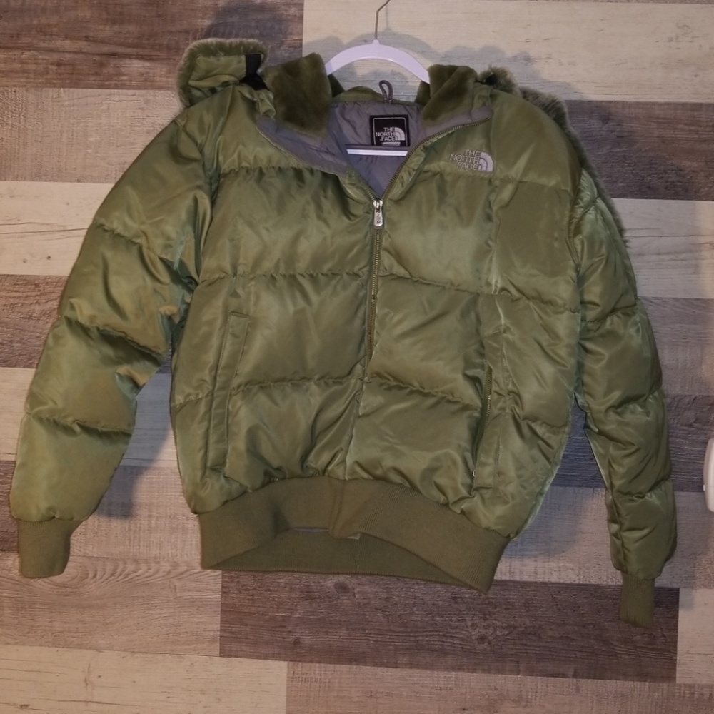 The North Face Med Puffer Down Coat with hood